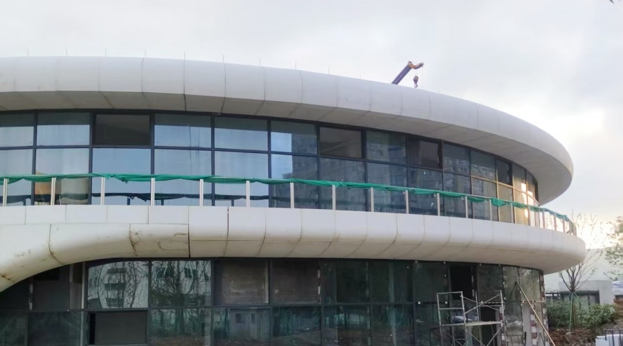 飾紀(jì)上品UHPC廠家-浙江三合項目打造UHPC超高性能幕墻