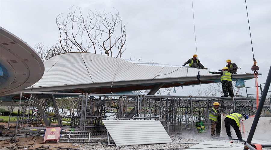 三亞海棠灣UHPC預制構(gòu)件遮陽立面掛板項目 三亞海棠灣UHPC預制構(gòu)件遮陽立面掛板項目
