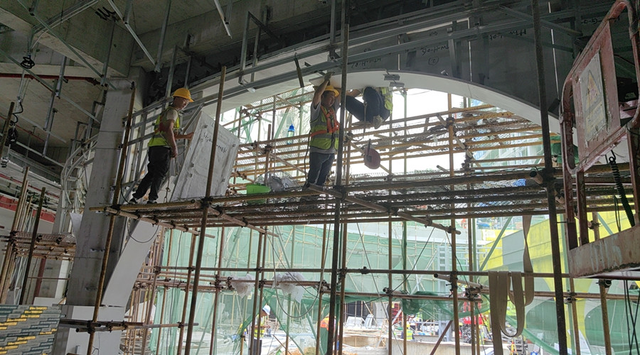 GRG異形構件安裝中 GRG異形構件安裝中