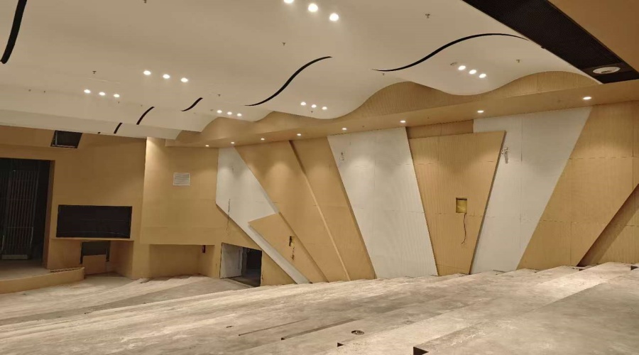 重慶養(yǎng)和教育報(bào)告廳GRG吊頂工程案例 重慶養(yǎng)和教育報(bào)告廳GRG吊頂工程案例